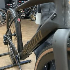 Kit Cadre Gravel Specialized Diverge Satin Orange Tint/Spectraflair 2022 13 Kit Cadre Gravel Specialized Diverge Satin Orange Tint/Spectraflair 2022 -Vélos Soldes 881373E9 81C3 40F0 9881 45B47EEC0FA0 scaled 1