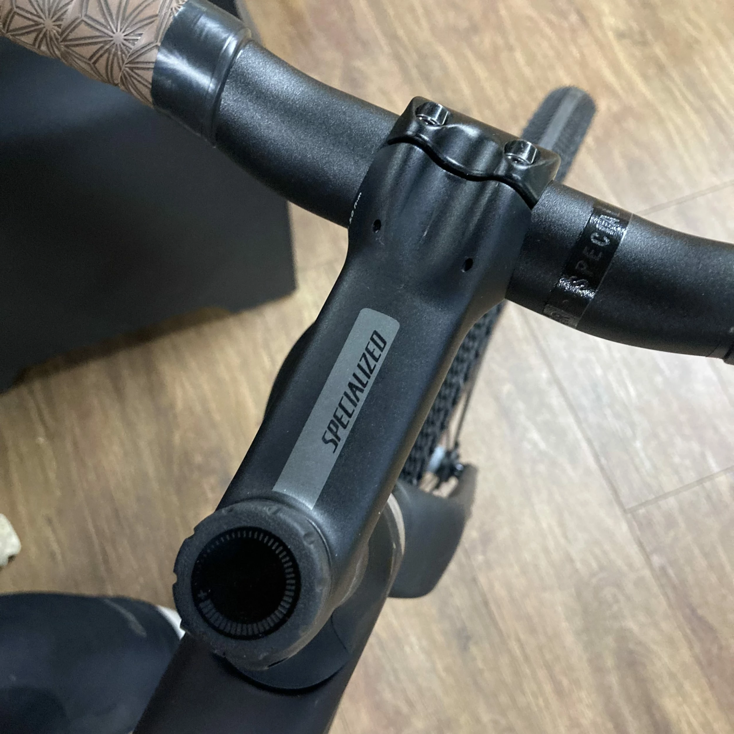 Kit Cadre Gravel Specialized Diverge Satin Orange Tint/Spectraflair 2022 5 Kit Cadre Gravel Specialized Diverge Satin Orange Tint/Spectraflair 2022 – Image 3