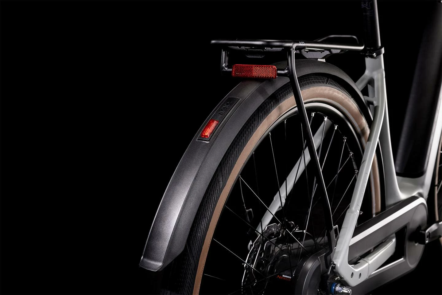 CUBE SUPREME HYBRID ONE 400 2022 - Monvelo.com 5 CUBE SUPREME HYBRID ONE 400 2022 - Monvelo.com – Image 3